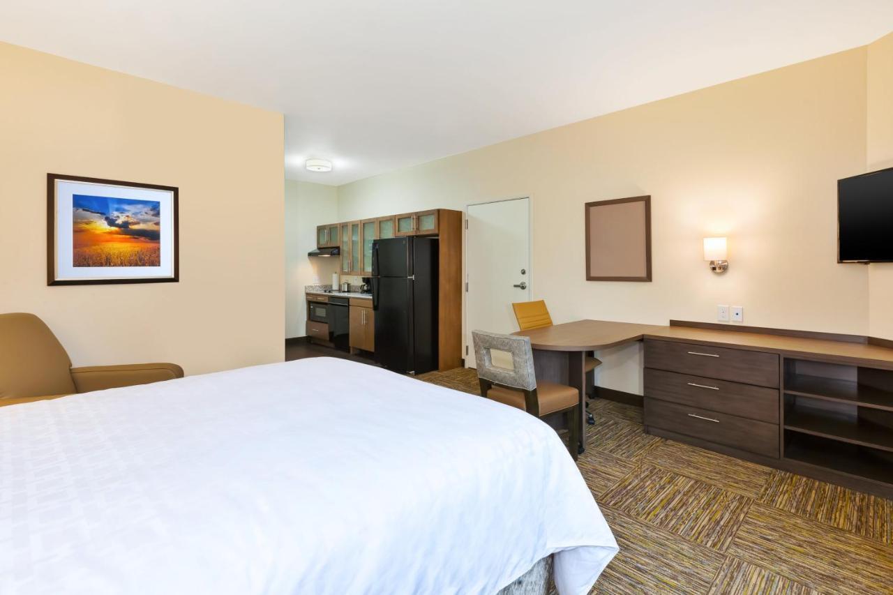 Candlewood - Ne Downtown Area By Ihg Hotel